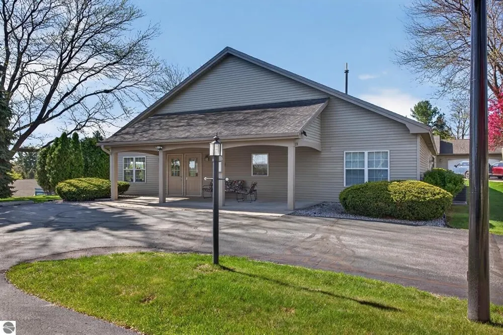 1178 Hemingway Lane Garfield Charter Township, MI 49686