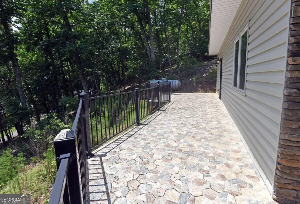 714 Mountain View RD Hiawassee, GA 30546