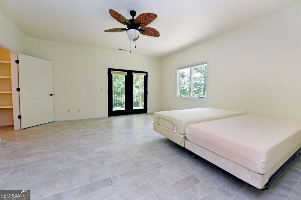 714 Mountain View RD Hiawassee, GA 30546