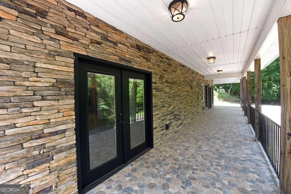714 Mountain View RD Hiawassee, GA 30546
