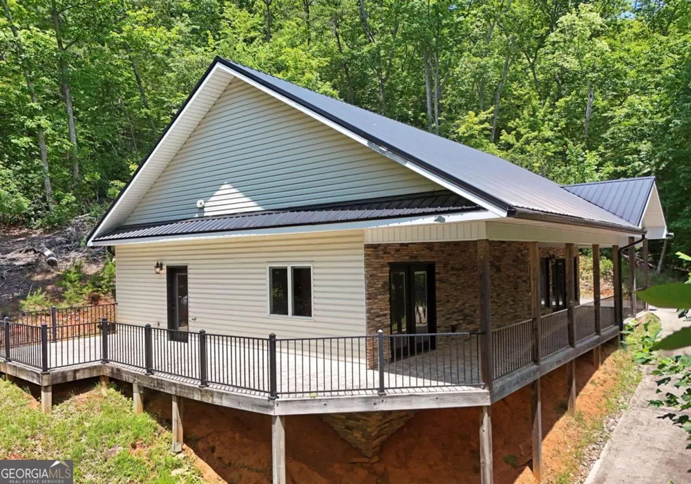 714 Mountain View RD Hiawassee, GA 30546