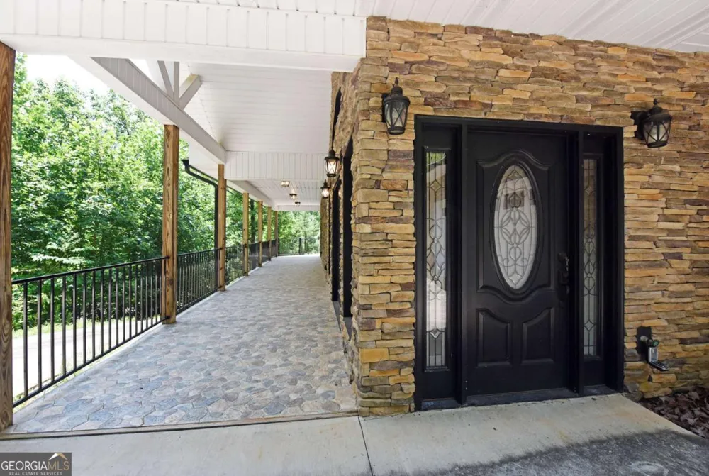 714 Mountain View RD Hiawassee, GA 30546