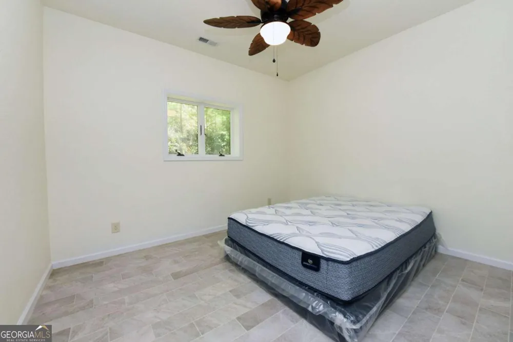 714 Mountain View RD Hiawassee, GA 30546