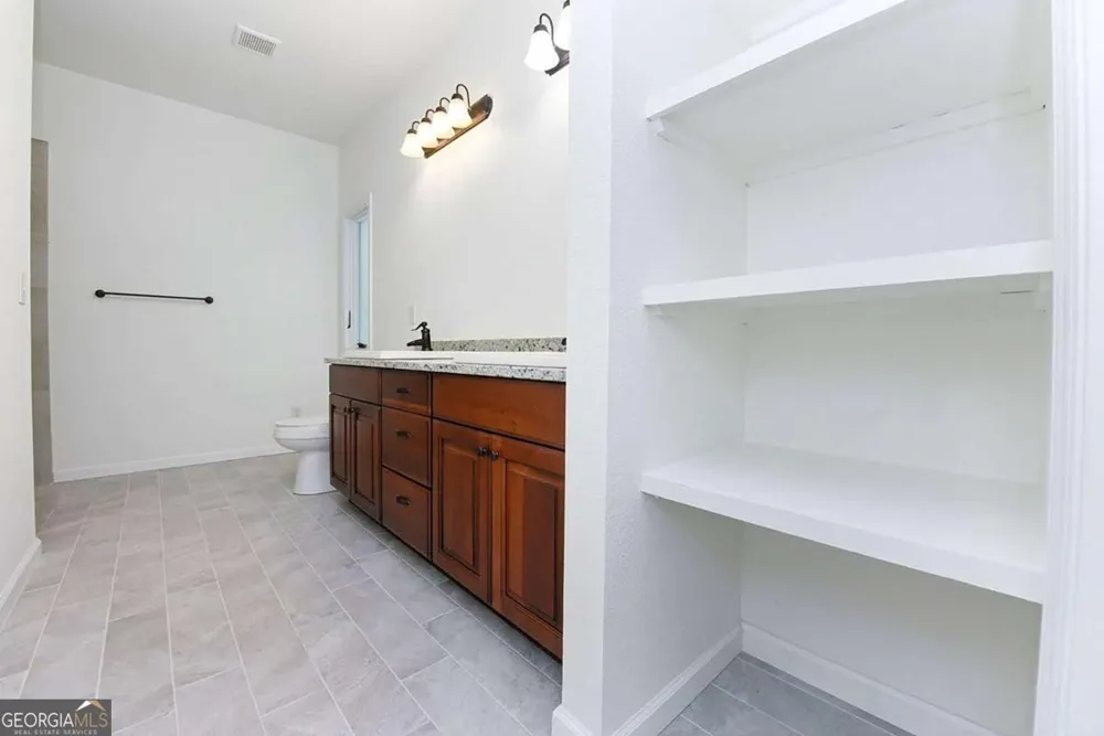 714 Mountain View RD Hiawassee, GA 30546