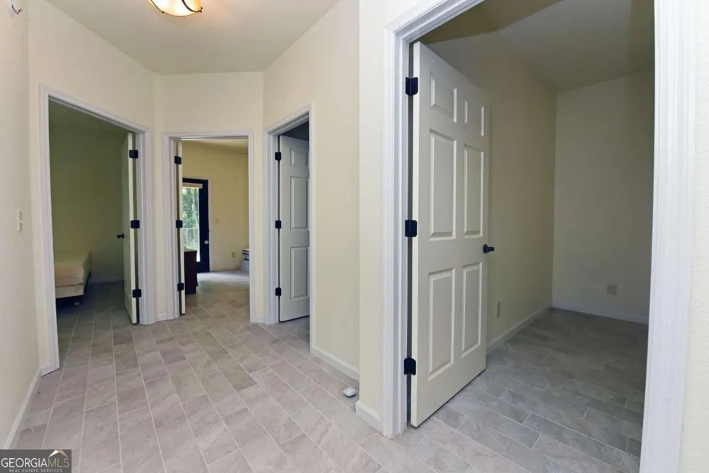 714 Mountain View RD Hiawassee, GA 30546