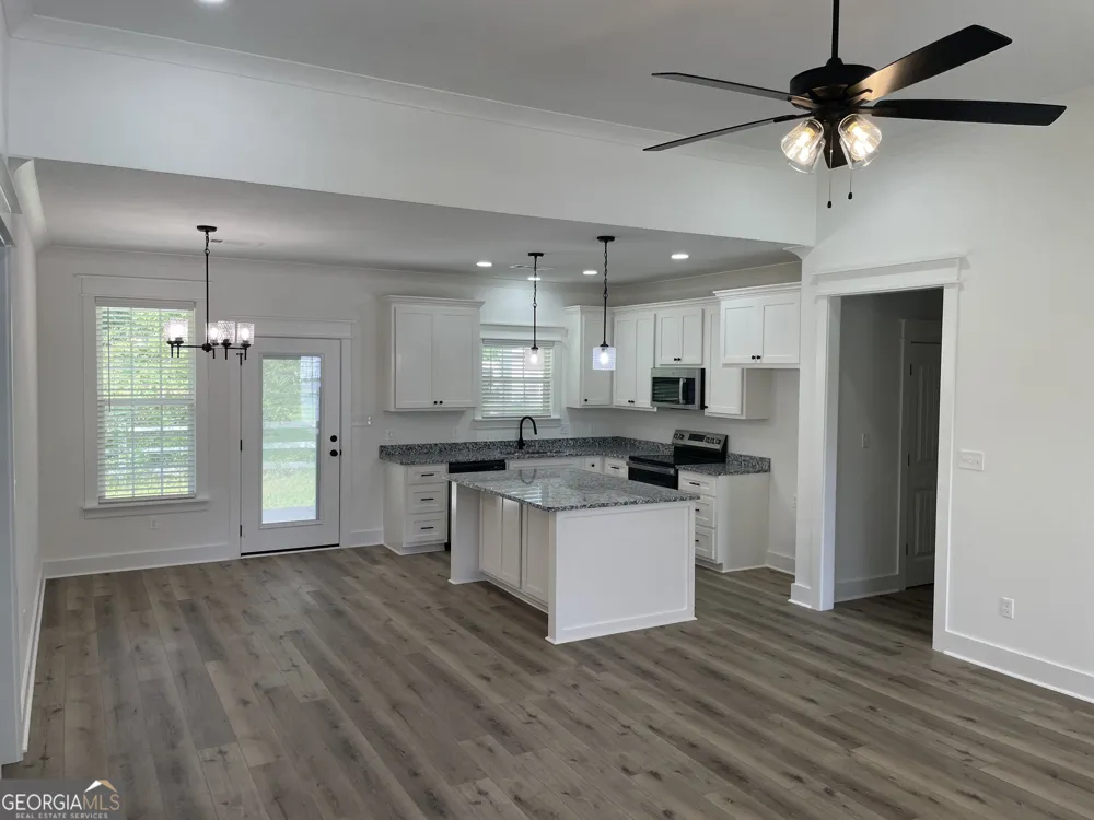 116 Pecan ST Cochran, GA 31014