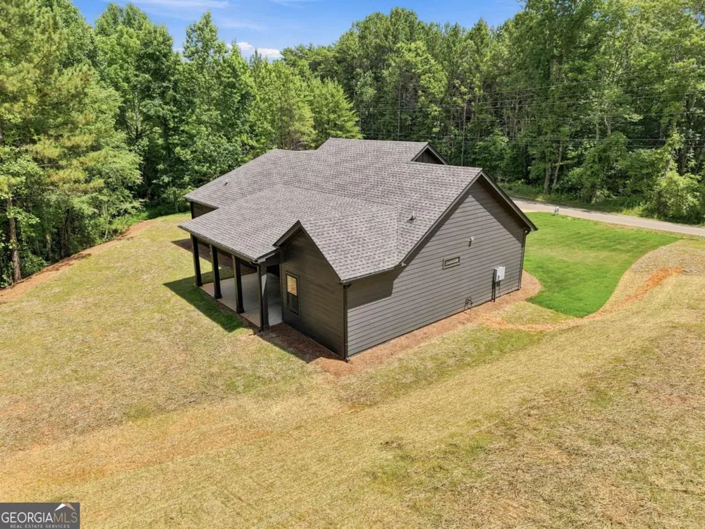 4016 Carver Mill RD Talking Rock, GA 30175