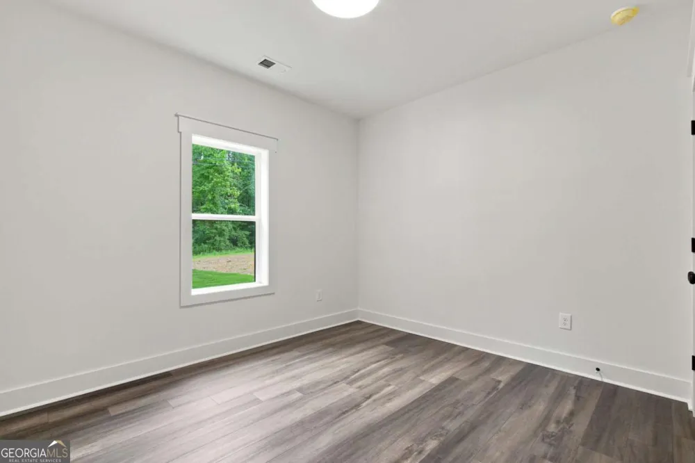 4016 Carver Mill RD Talking Rock, GA 30175