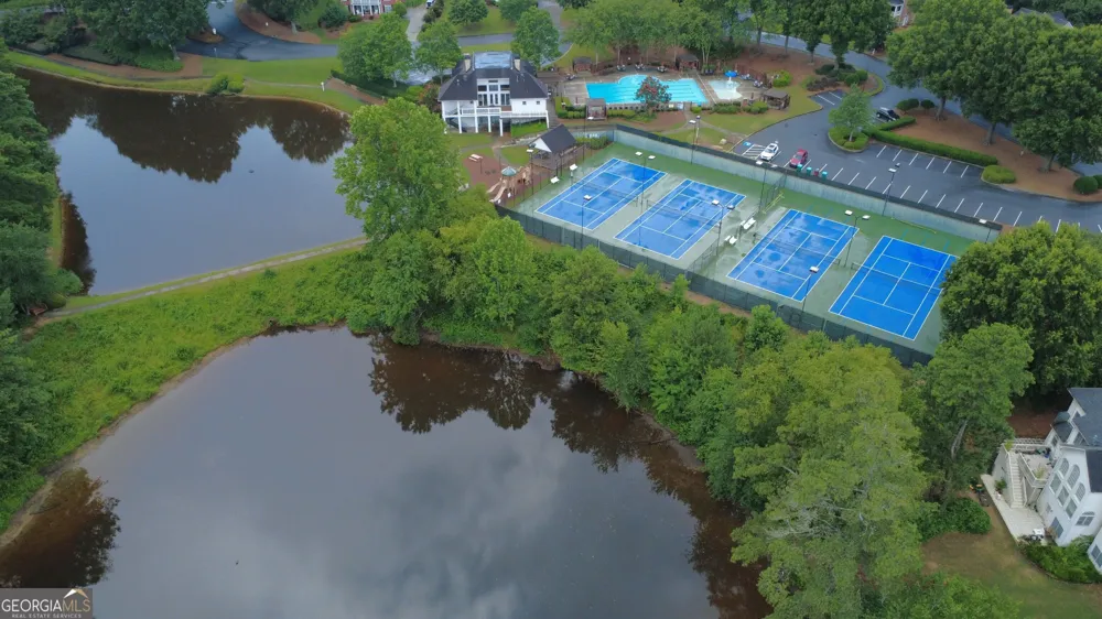 2705 Montclair PL Snellville, GA 30078
