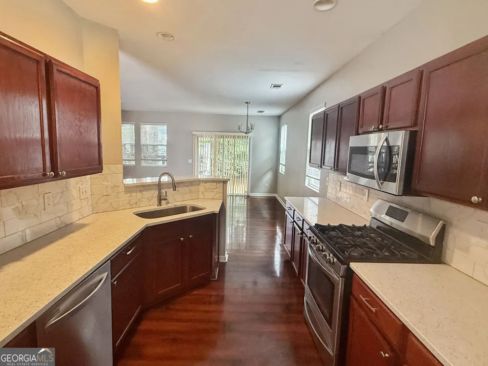2734 Jordan LN Lithia Springs, GA 30122