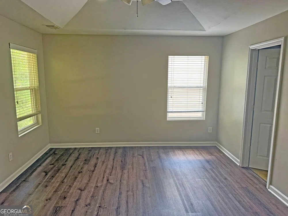 2734 Jordan LN Lithia Springs, GA 30122