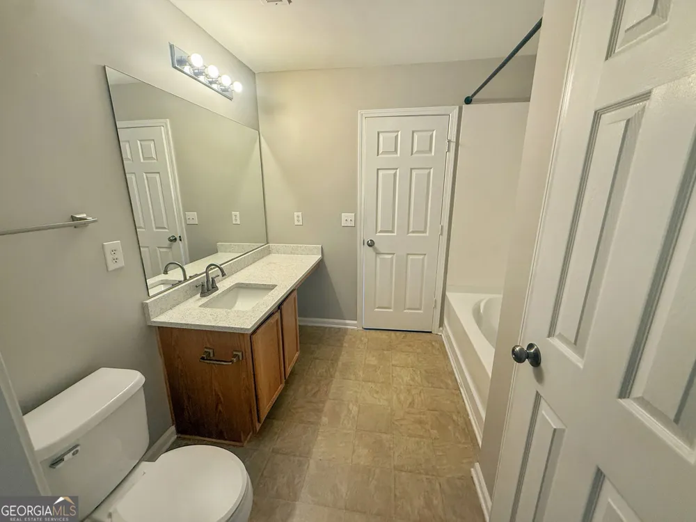 2734 Jordan LN Lithia Springs, GA 30122