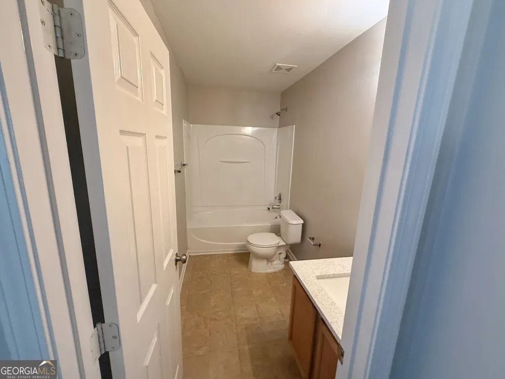 2734 Jordan LN Lithia Springs, GA 30122