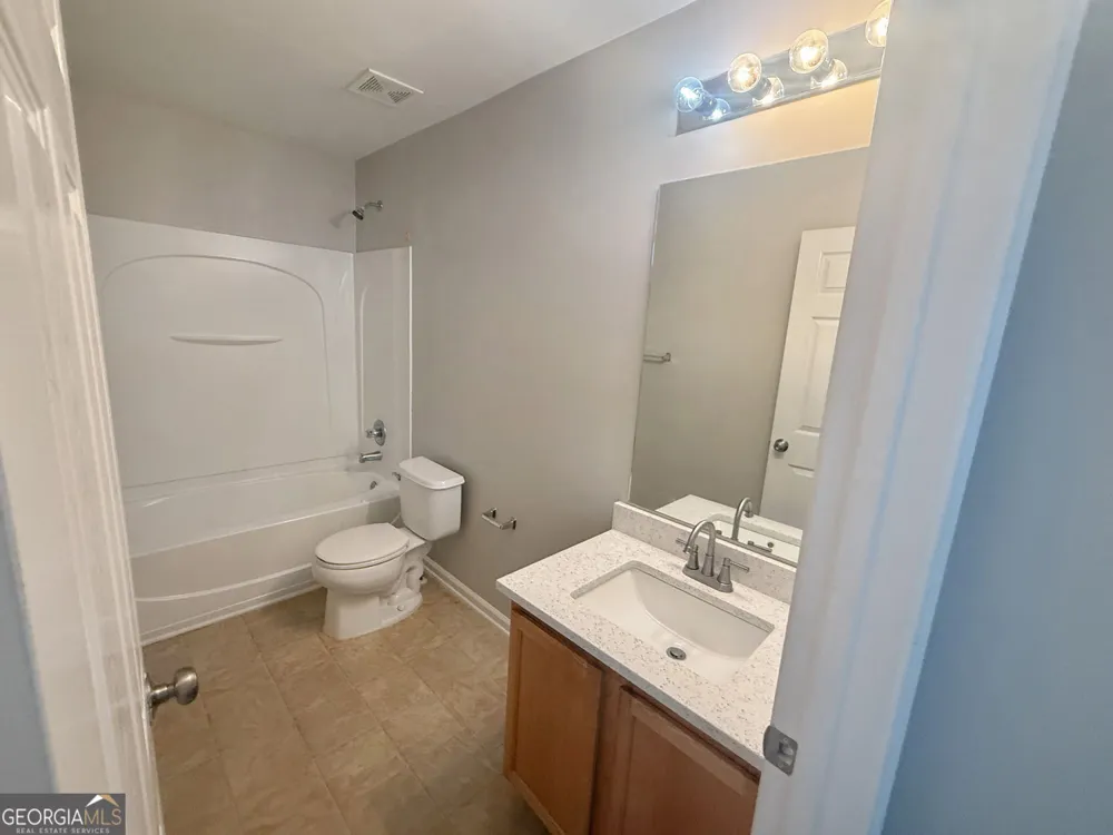 2734 Jordan LN Lithia Springs, GA 30122