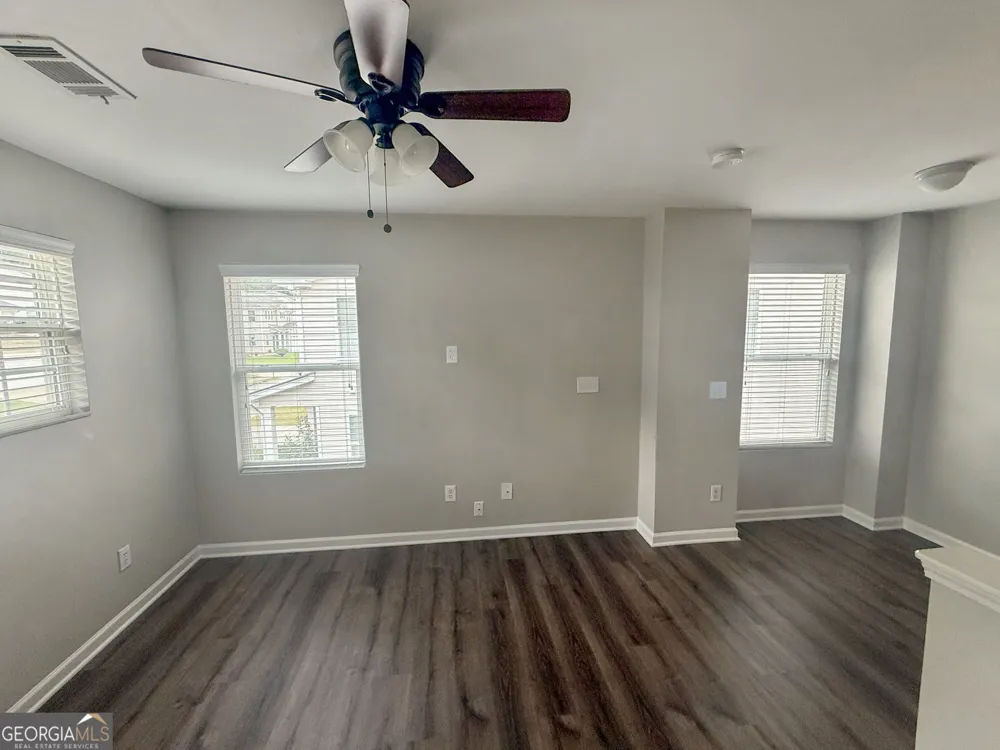 2734 Jordan LN Lithia Springs, GA 30122