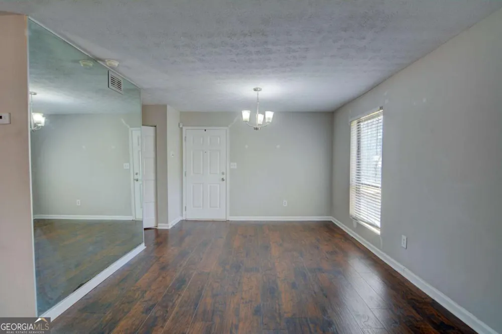 6241 Overlook RD Peachtree Corners, GA 30092
