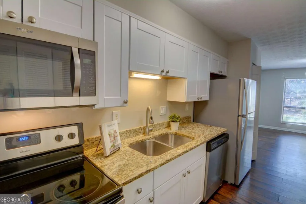 6241 Overlook RD Peachtree Corners, GA 30092