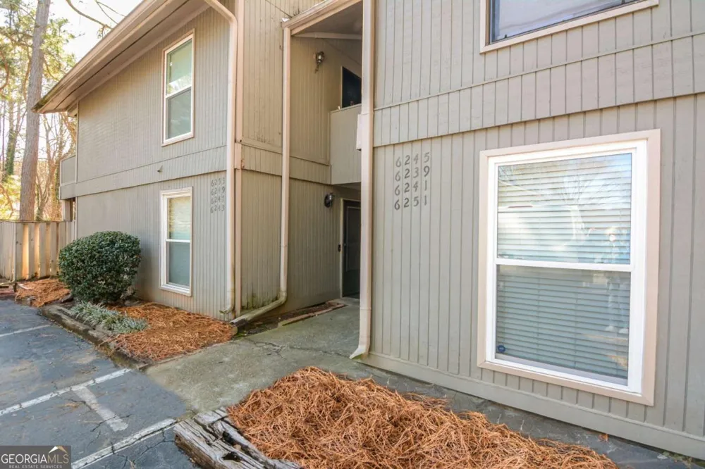 6241 Overlook RD Peachtree Corners, GA 30092