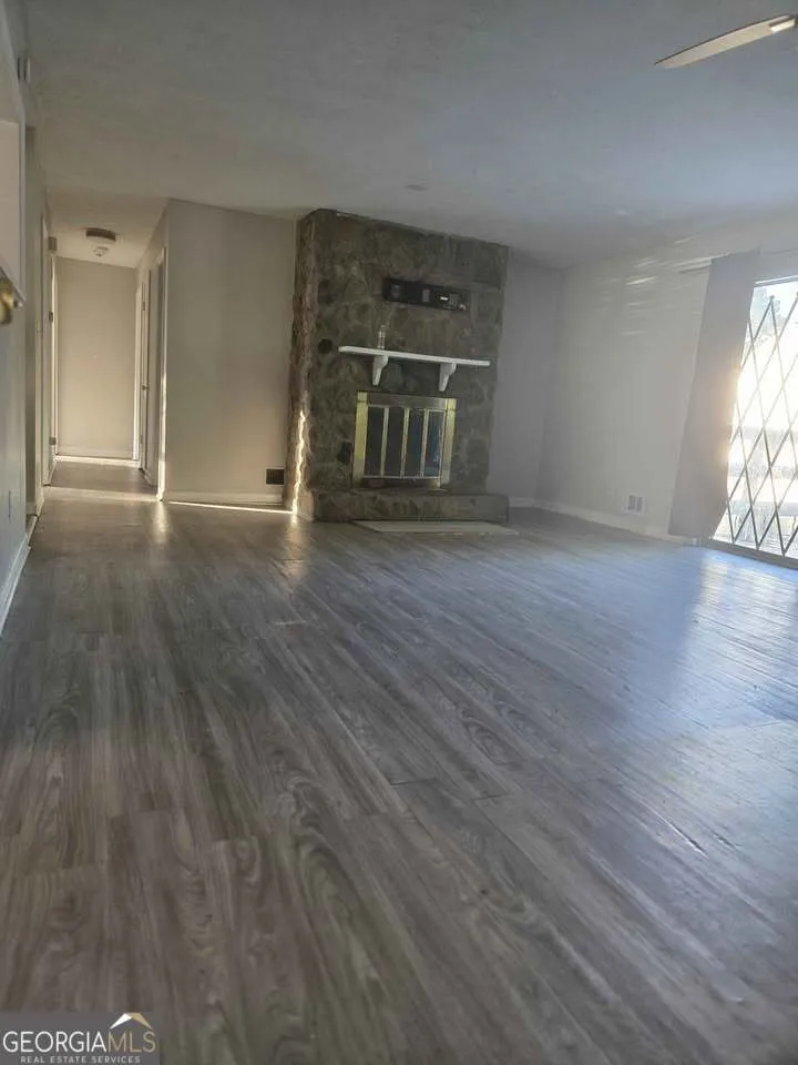 2070 Radford CT Riverdale, GA 30296