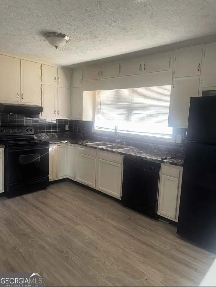 2070 Radford CT Riverdale, GA 30296