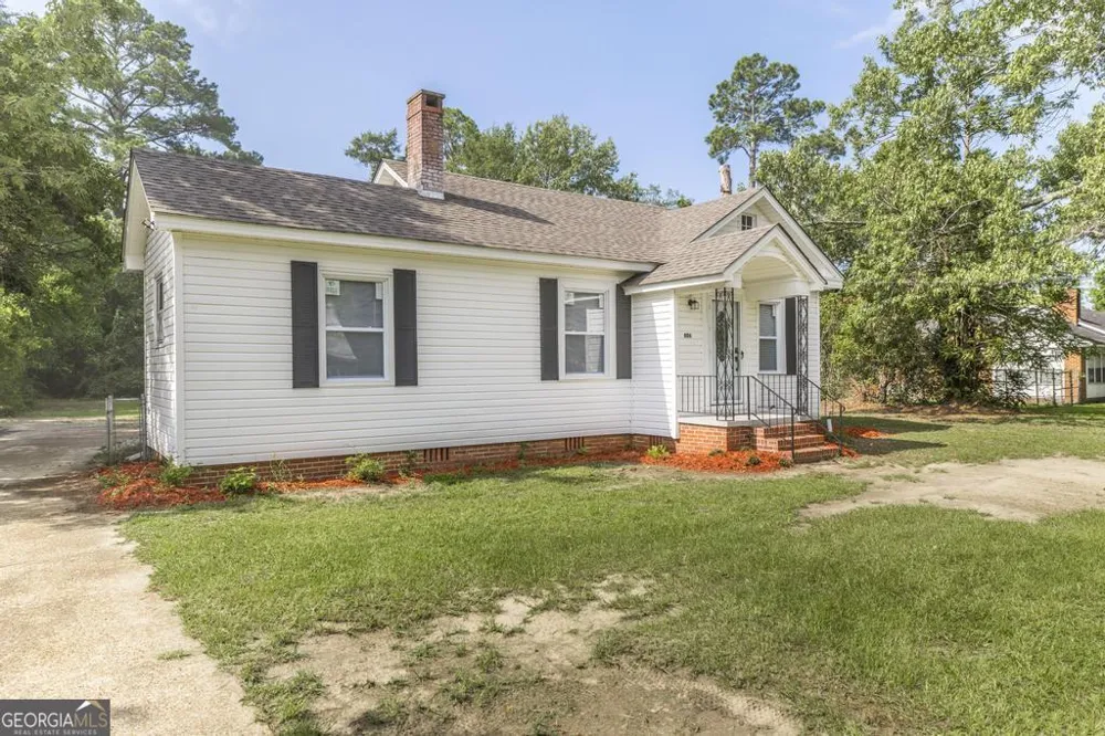 806 Woodrow AVE Dublin, GA 31021