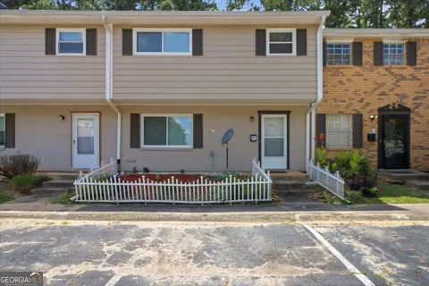 4701 Flat Shoals RD