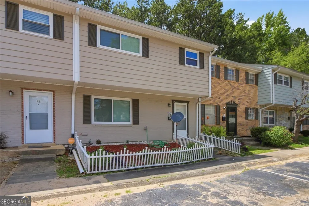4701 Flat Shoals RD Union City, GA 30291