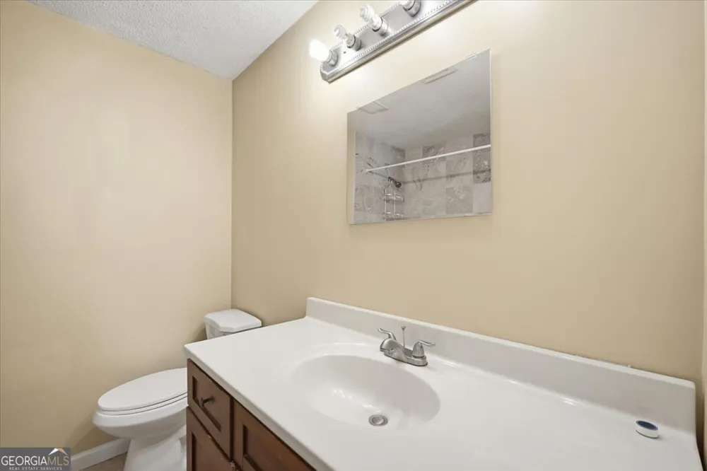 4701 Flat Shoals RD Union City, GA 30291