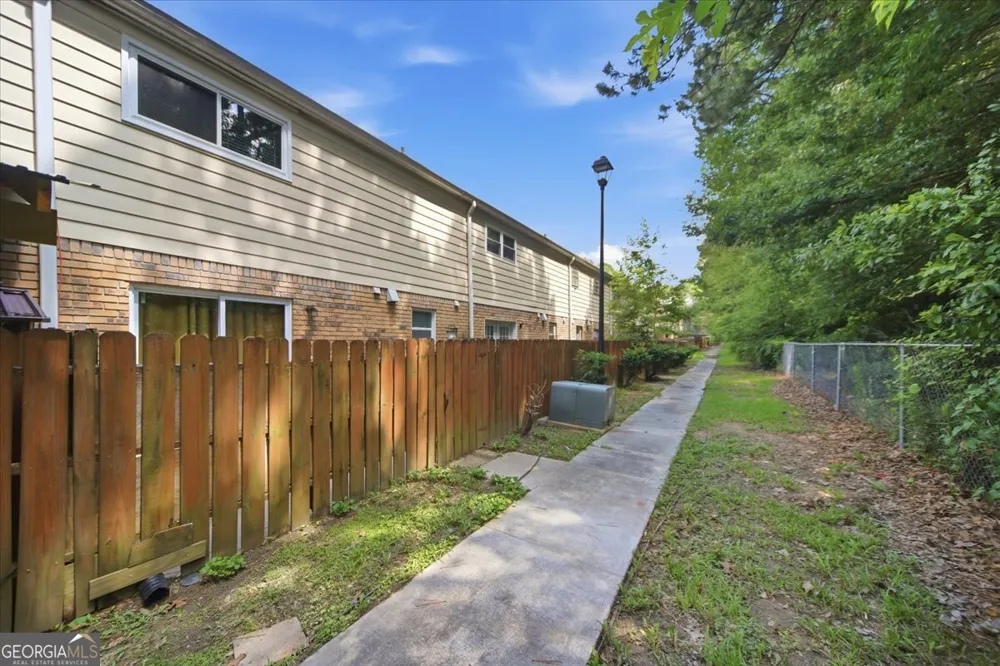 4701 Flat Shoals RD Union City, GA 30291