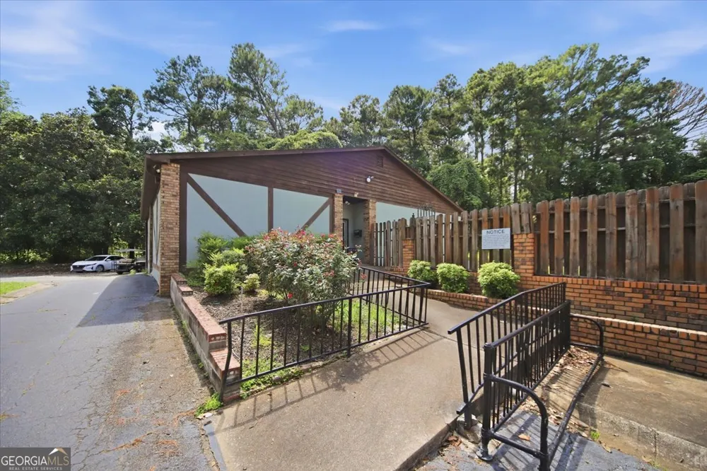 4701 Flat Shoals RD Union City, GA 30291