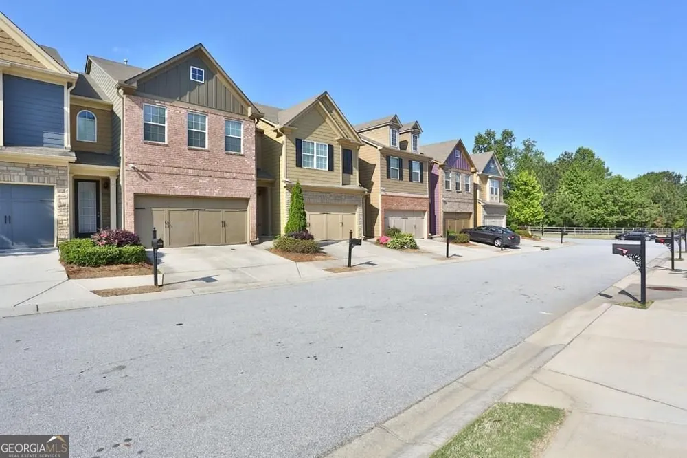 2649 Sardis Chase CT Buford, GA 30519
