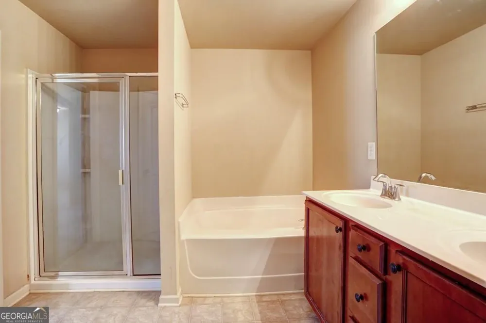 2649 Sardis Chase CT Buford, GA 30519