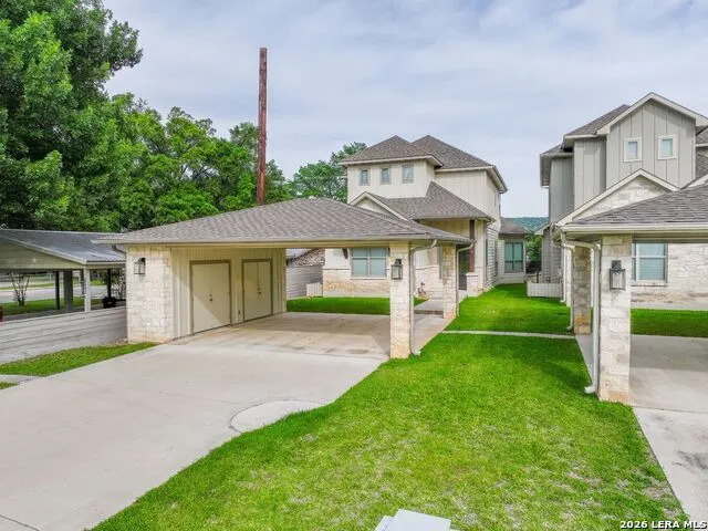 2238 Williams Lakeshore Kingsland, TX 78639
