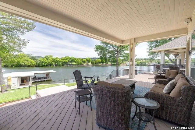 2238 Williams Lakeshore Kingsland, TX 78639