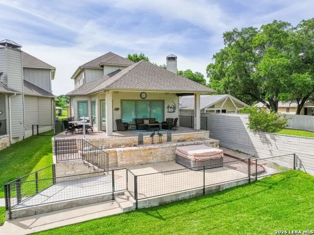 2238 Williams Lakeshore Kingsland, TX 78639