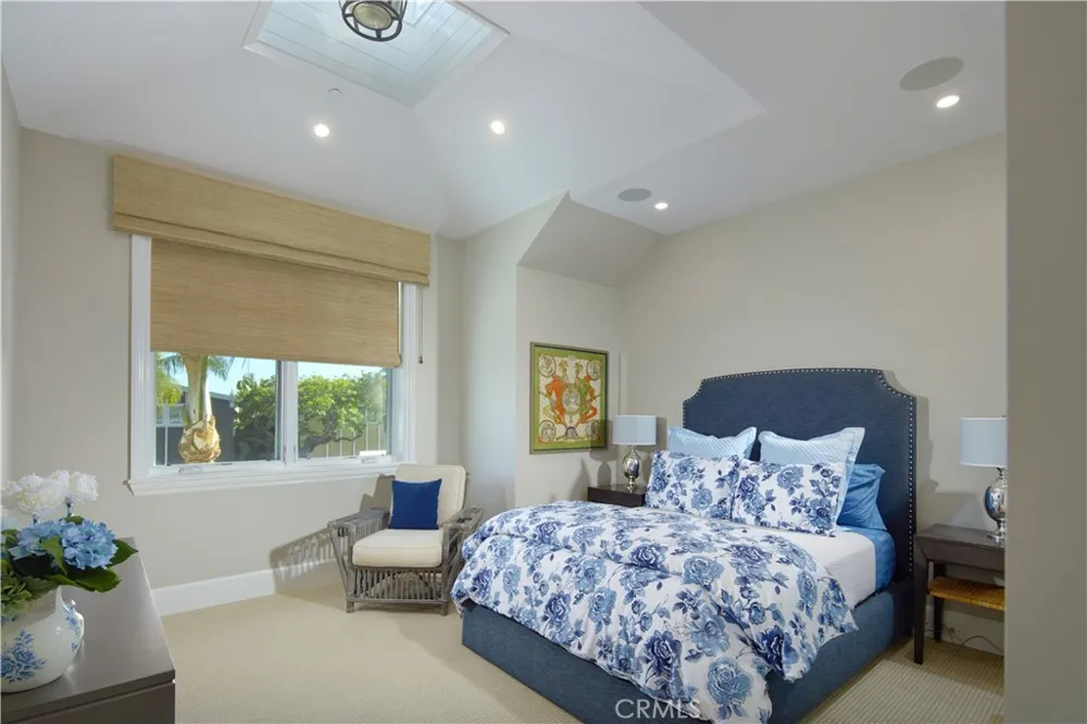 1324 E Balboa Boulevard Newport Beach, CA 92661