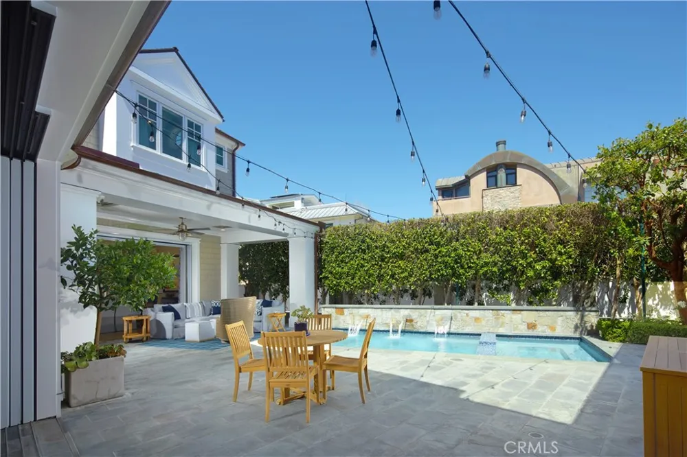 1324 E Balboa Boulevard Newport Beach, CA 92661