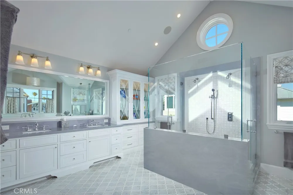 1324 E Balboa Boulevard Newport Beach, CA 92661
