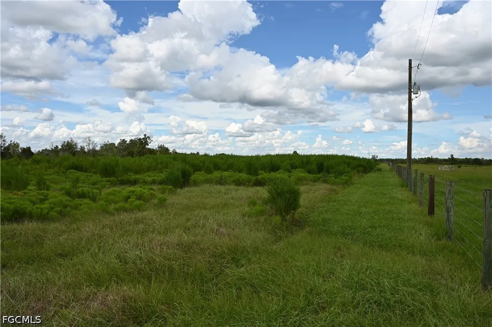 County Line Road E Fort Meade, FL 33841