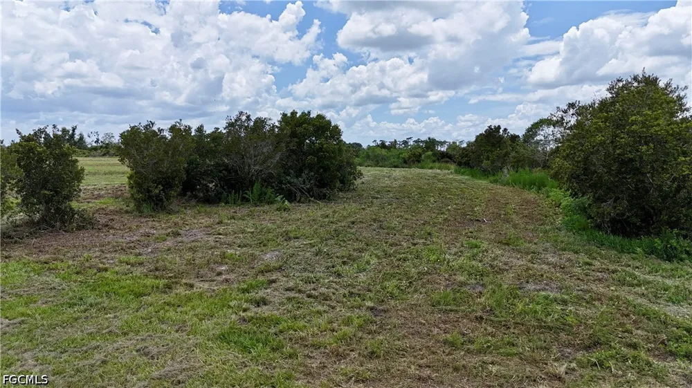 County Line Road E Fort Meade, FL 33841