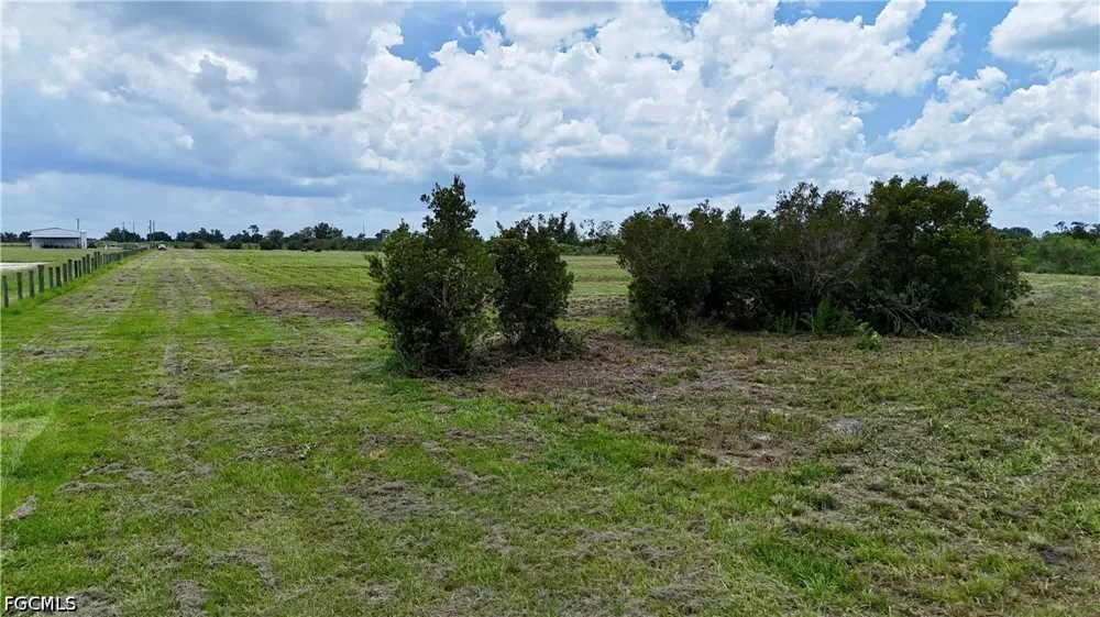 County Line Road E Fort Meade, FL 33841