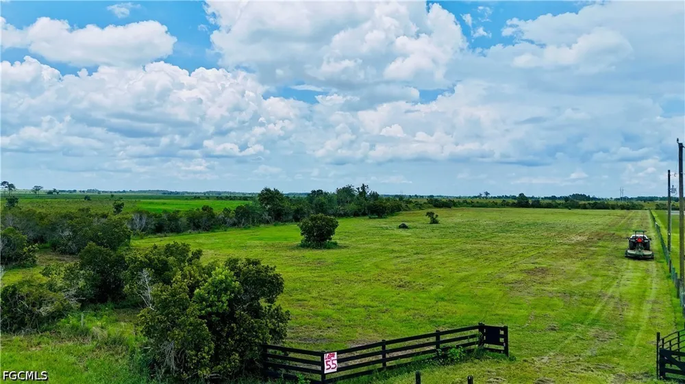 County Line Road E Fort Meade, FL 33841