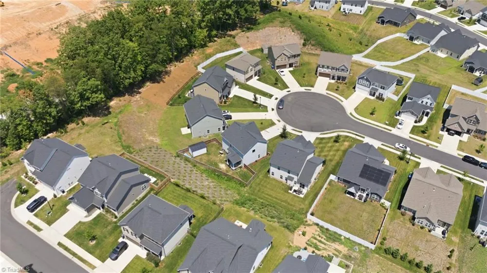 7458 Buckview Court Kernersville, NC 27284