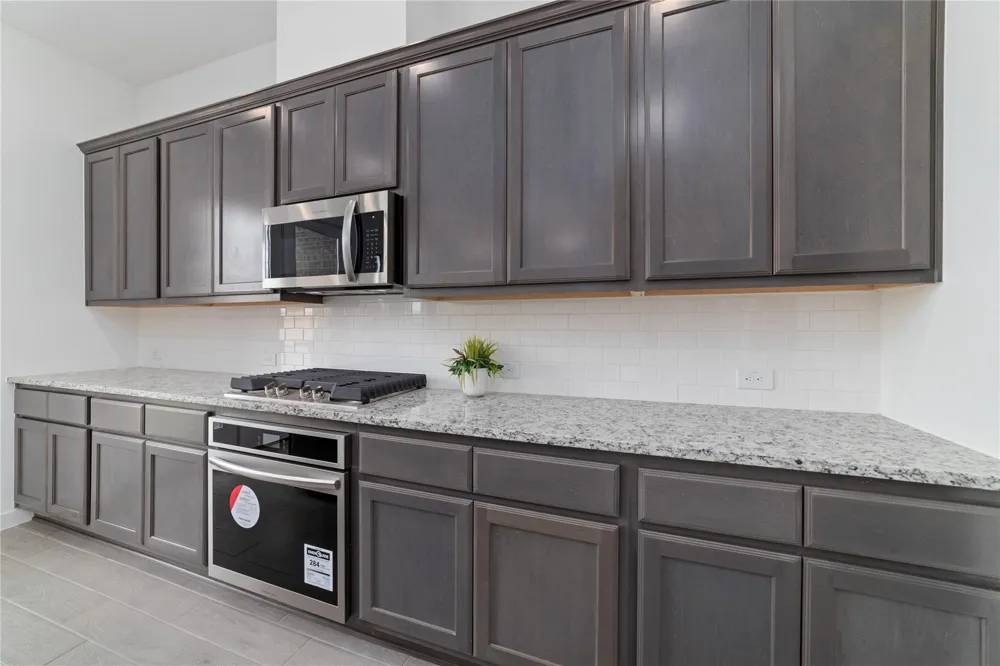6559 Scarlet Pond Lane Fulshear, TX 77441
