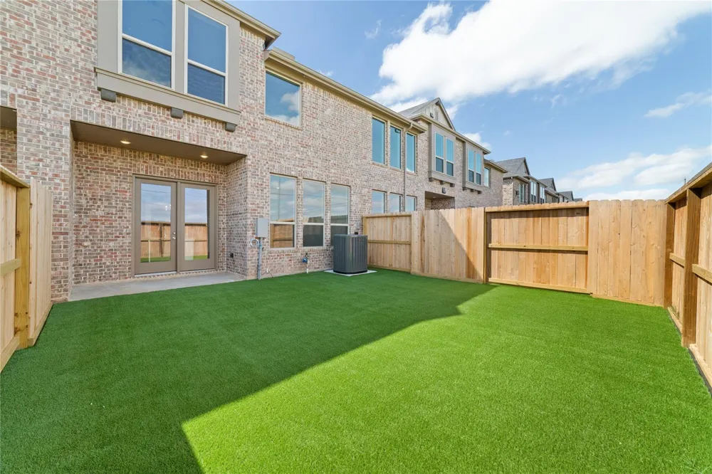 6559 Scarlet Pond Lane Fulshear, TX 77441