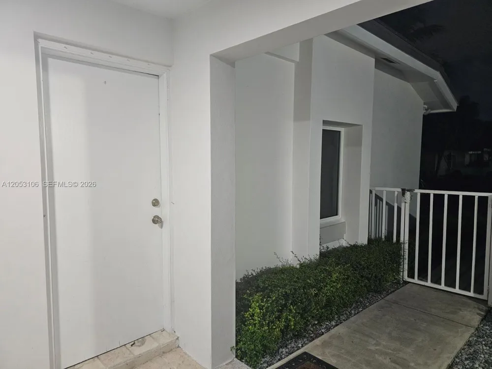 14847 SW 110th Ter #B Miami, FL 33196