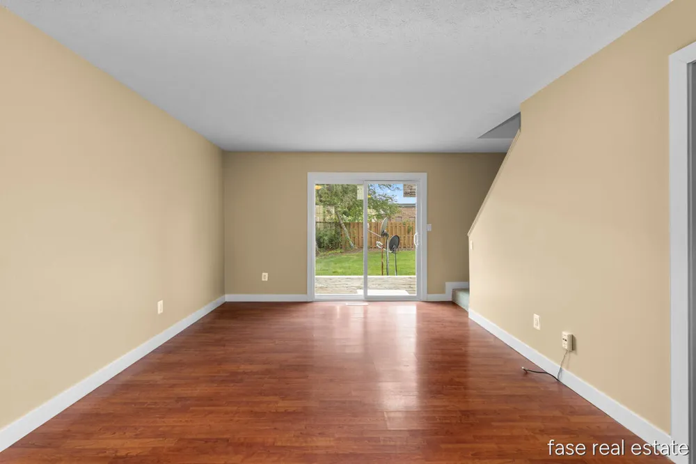 4605 Tabor Road NW Comstock Park, MI 49321