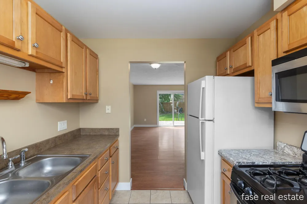 4605 Tabor Road NW Comstock Park, MI 49321