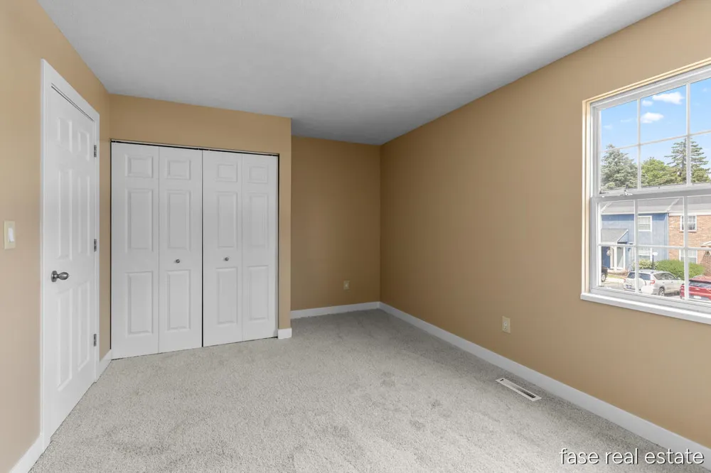 4605 Tabor Road NW Comstock Park, MI 49321
