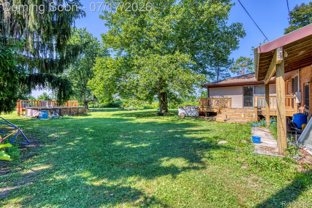 9805 Dolan Road Columbus Township, MI 48063